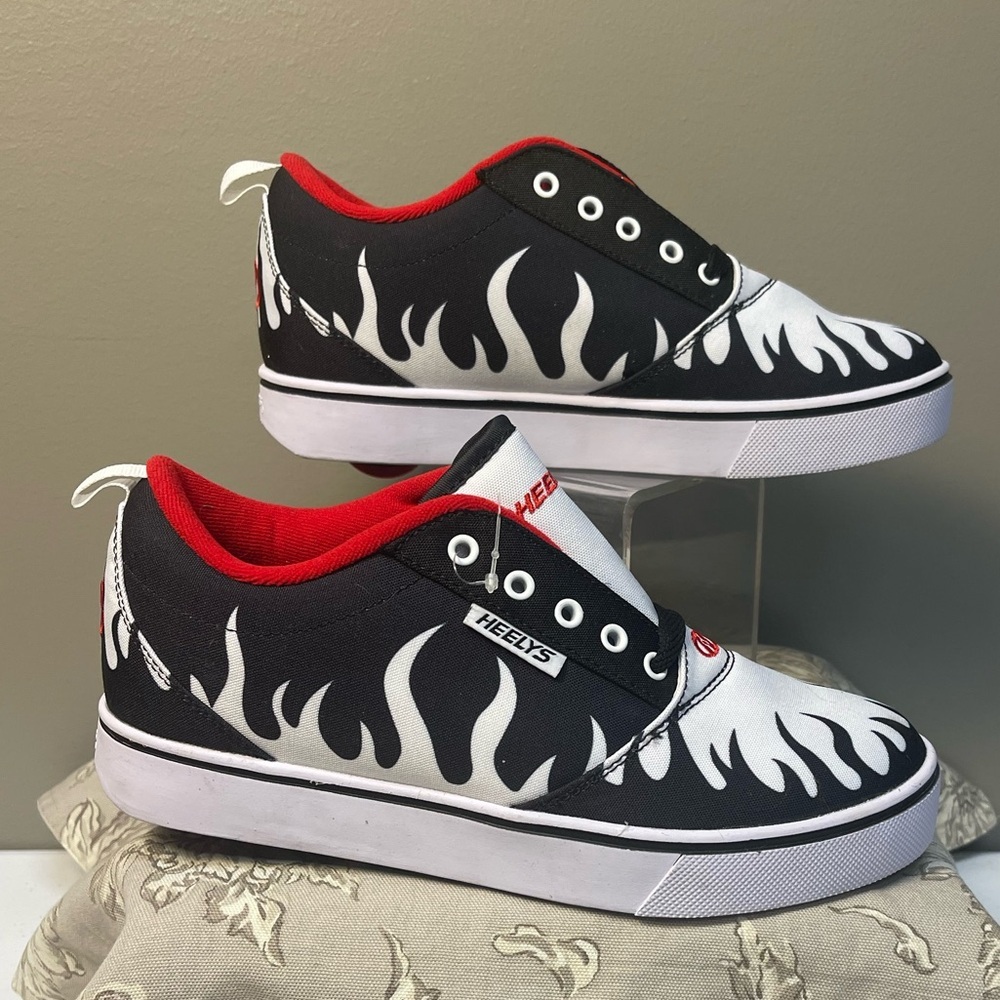Heelys Black and White Flame Shoes with Red Accents NWOT
